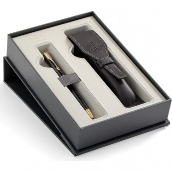 Подарочный набор PARKER: Шариковая ручка PARKER SONNET BLACK LACQUER GT + чехол из экокожи Подарочный набор PARKER: Шариковая ручка PARKER SONNET BLACK LACQUER GT + чехол из экокожи